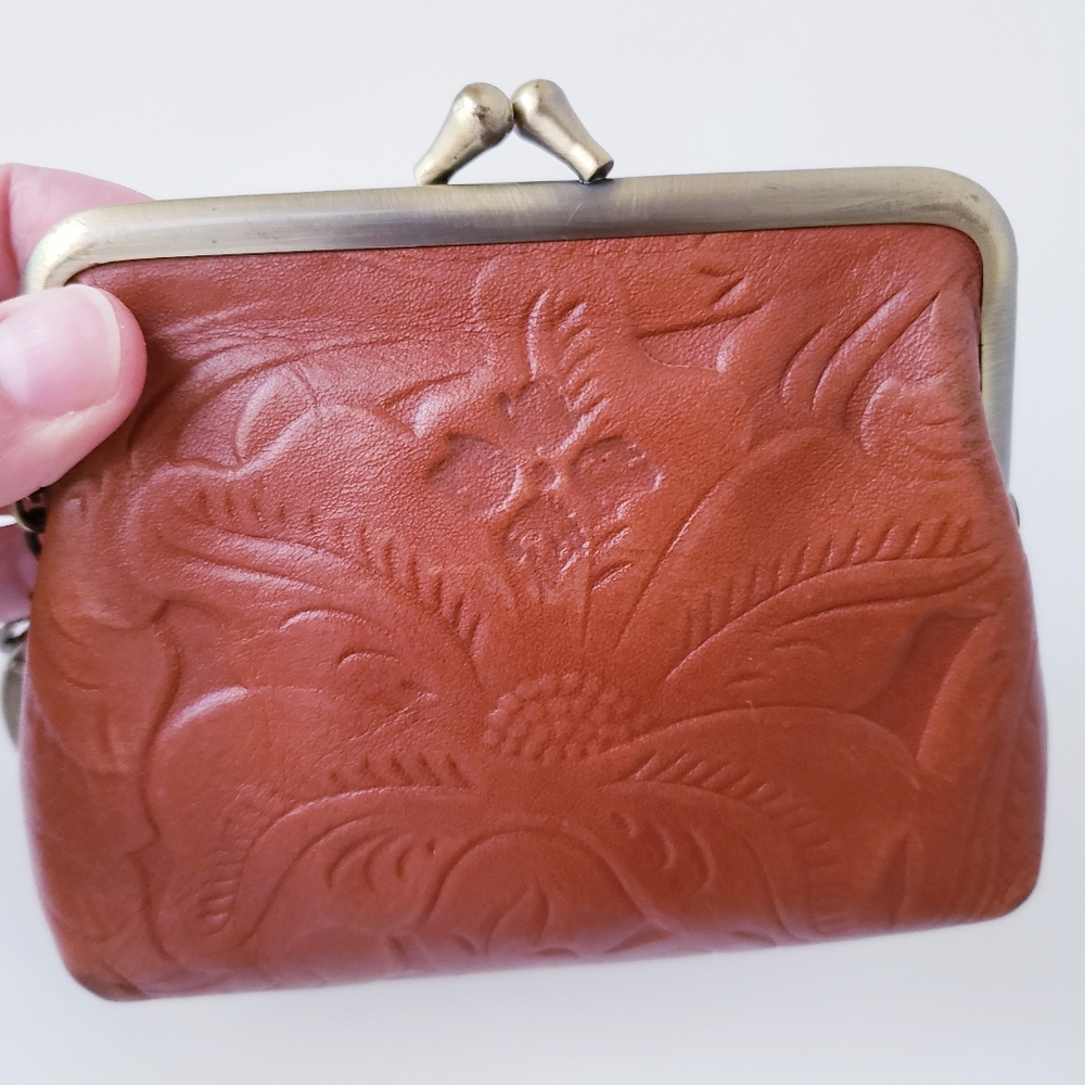 Patricia Nash Tan Leather Coin Purse - Picture 6 of 15